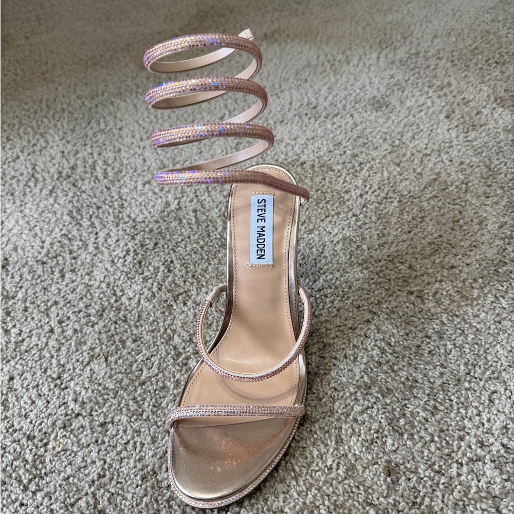 Steve Madden NWT!!! Exotica Blush high heels